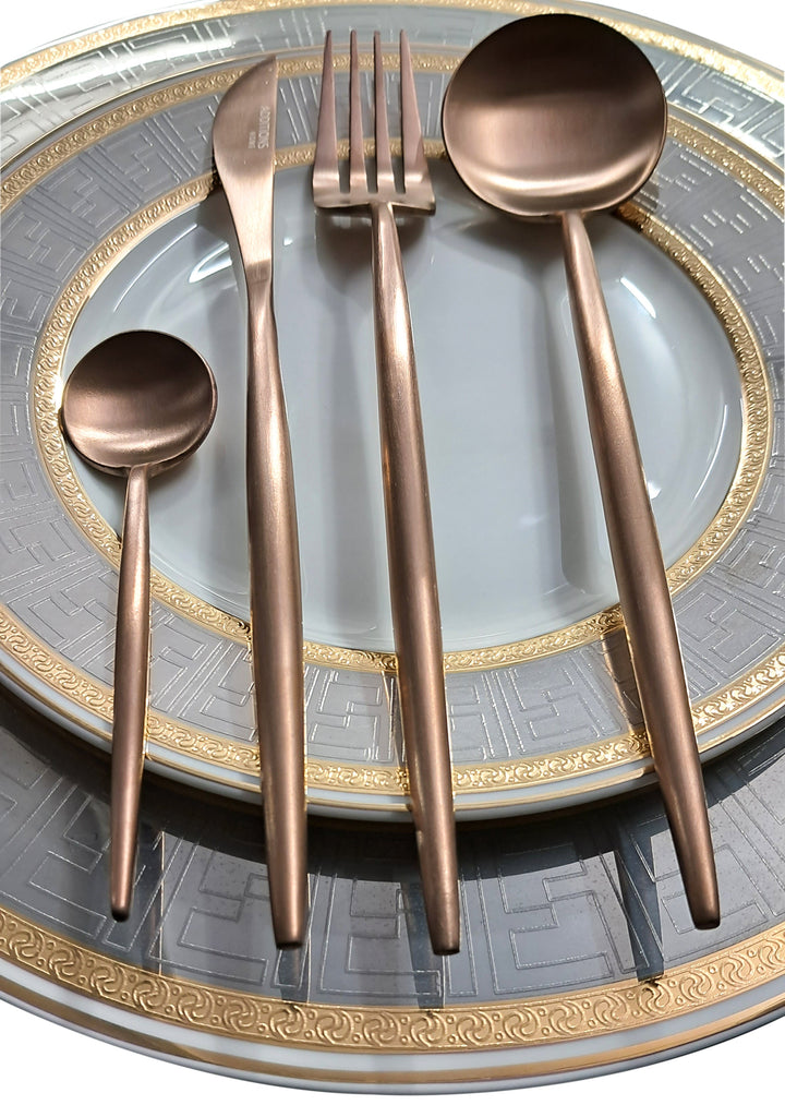24pcs Luxury Chrome Plated Classic Cutlery Set Dinner Spoon Knives Fork Set Stainless Steel Tableware Dinner Set with Black Gift Box Rose Gold Pleated