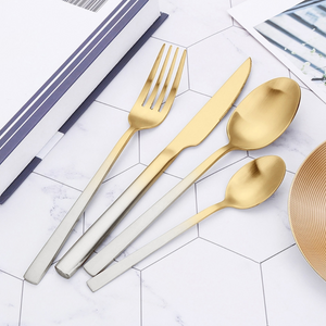 24pcs Luxury Chrome Plated Classic Cutlery Set Dinner Spoon Knives Fork Set Stainless Steel Tableware Dinner Set with Gift Box Silver Gold Plated